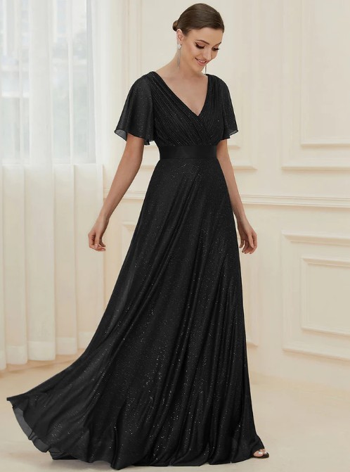 Plesové šaty 2026 - jak vybrat model, ve kterém budete zářit