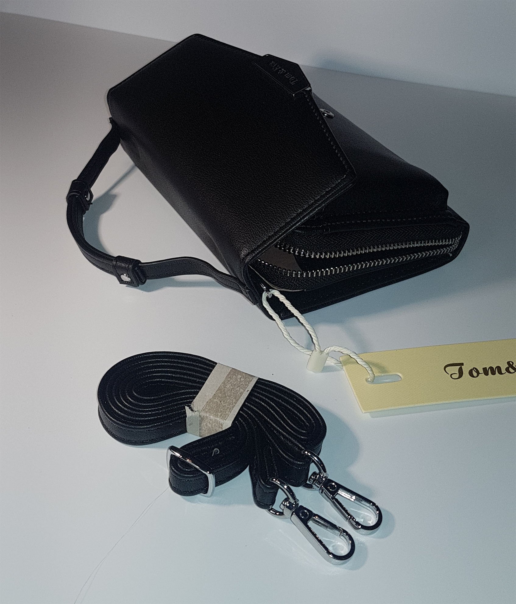 Dámská kabelka crossbody 330192895-2 černá