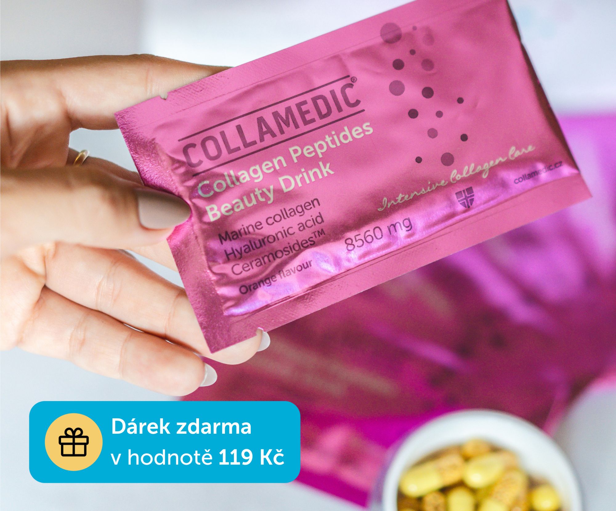 Collamedic collagen peptides beauty drink s kyselinou hyaluronovou a ceramidy 8560 mg – 30 sáčků + Dárek: 30 kapslí vitamín C 500 mg 