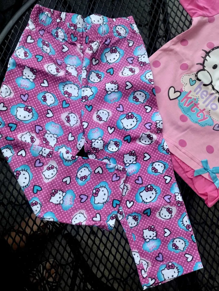 Dětské pyžamo Hello Kitty pro holky legíny a tričko s krátkým rukávem 7018745-2 růžová 92