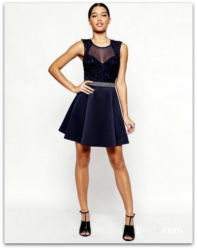 Luxusní společenské ŠATY MINI s krajkou 317459-3 NAVY modrá S/M